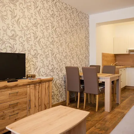 Апартаменты Skalnicka - *